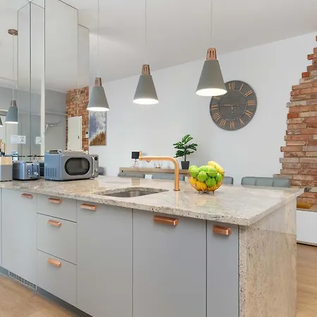 Lejlighed Stylish In Center With Garden And Parking By Renters